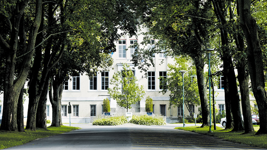 École de tourisme, d'hôtellerie et de restauration - Collège Mérici